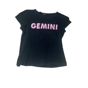 Y2k Eyeshadow Gemini juniors large Black Tee with Pink Gemini Graphic 90s preppy